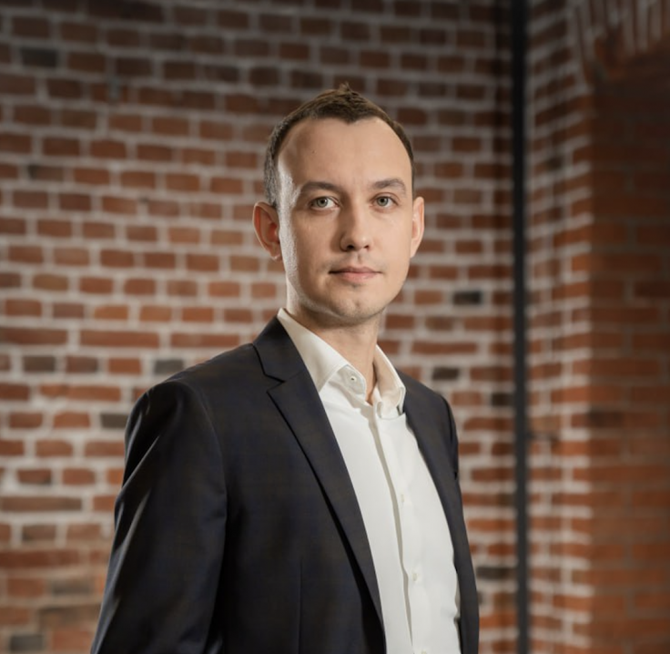 Олег Сертаков